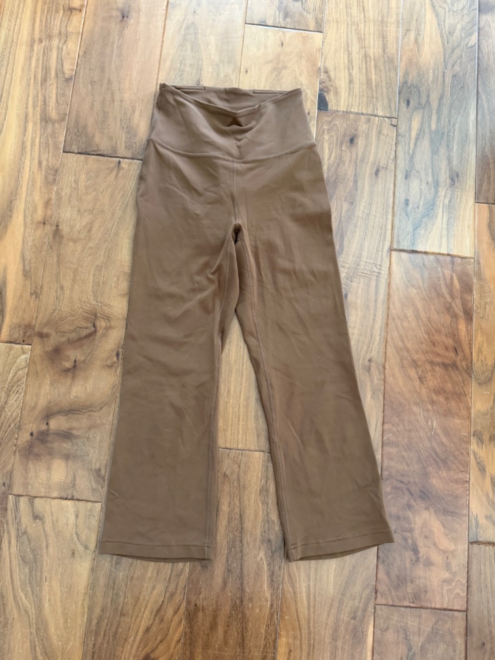 Lululemon Groove High Rise Crop 23 Nulu 4